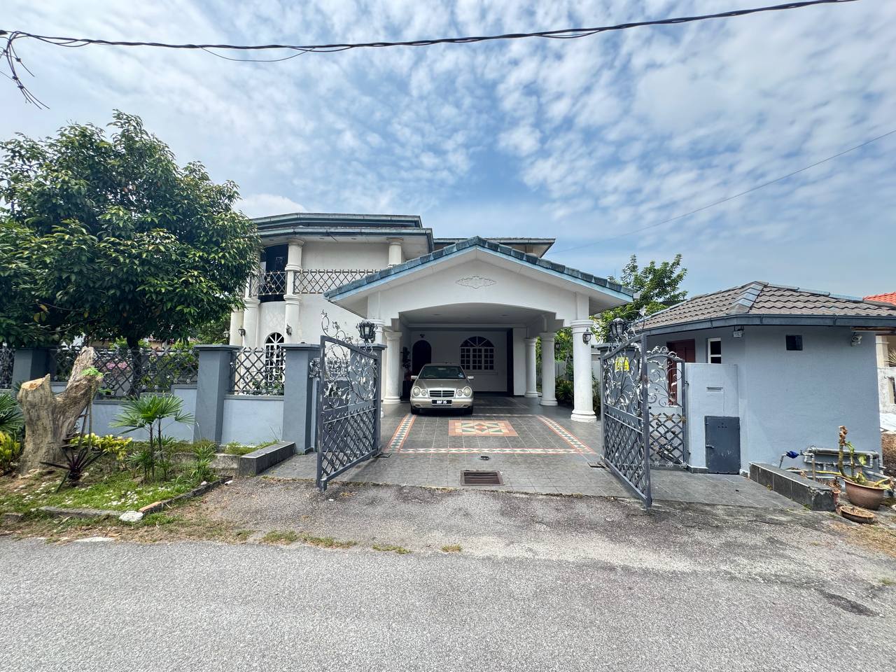 2 Storey Bungalow Jalan Pekaka