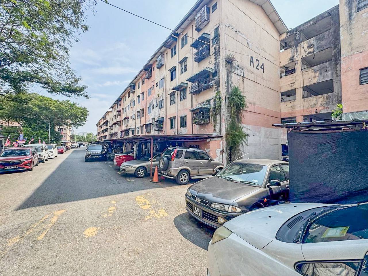 Flat Puchong Permai