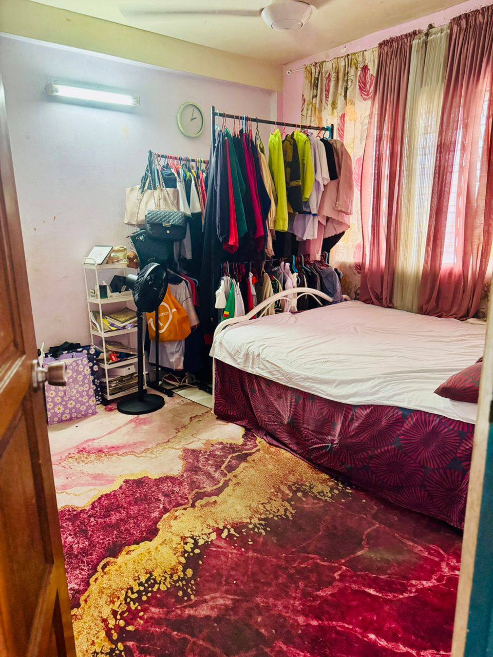 Flat Taman Nirwana
