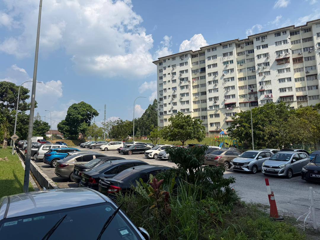 Pangsapuri Angsana