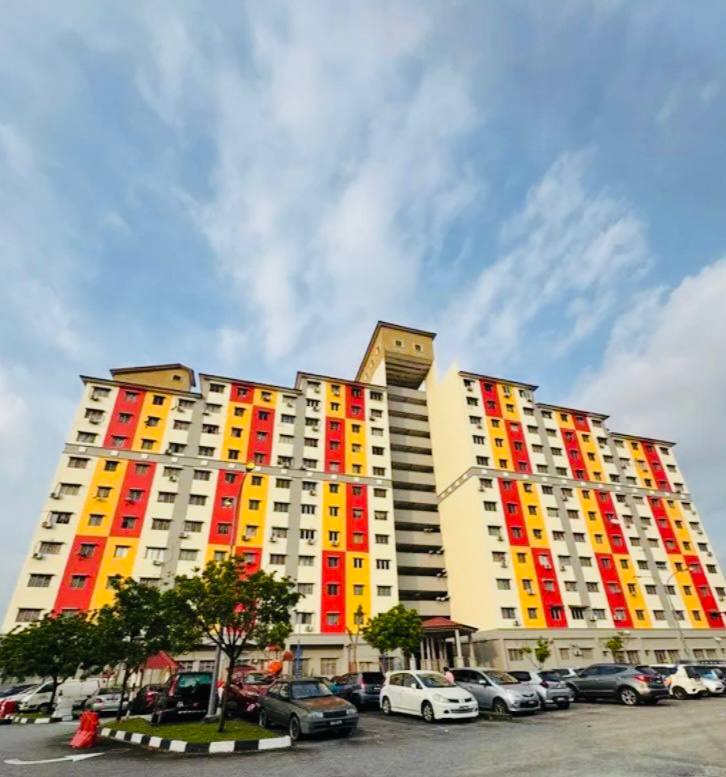 Pangsapuri Tun Teja 1