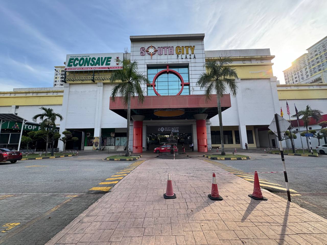 Shop Lot South City Plaza