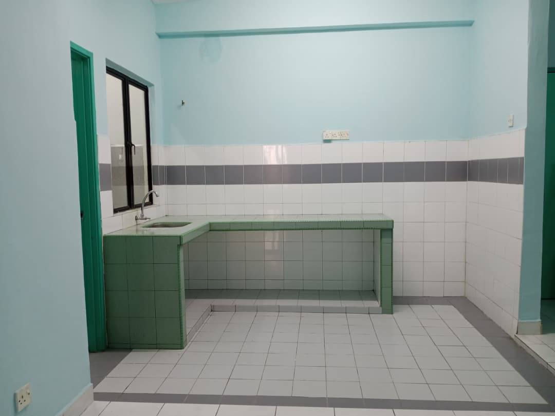 Taman Lembah Maju 600 Apartment